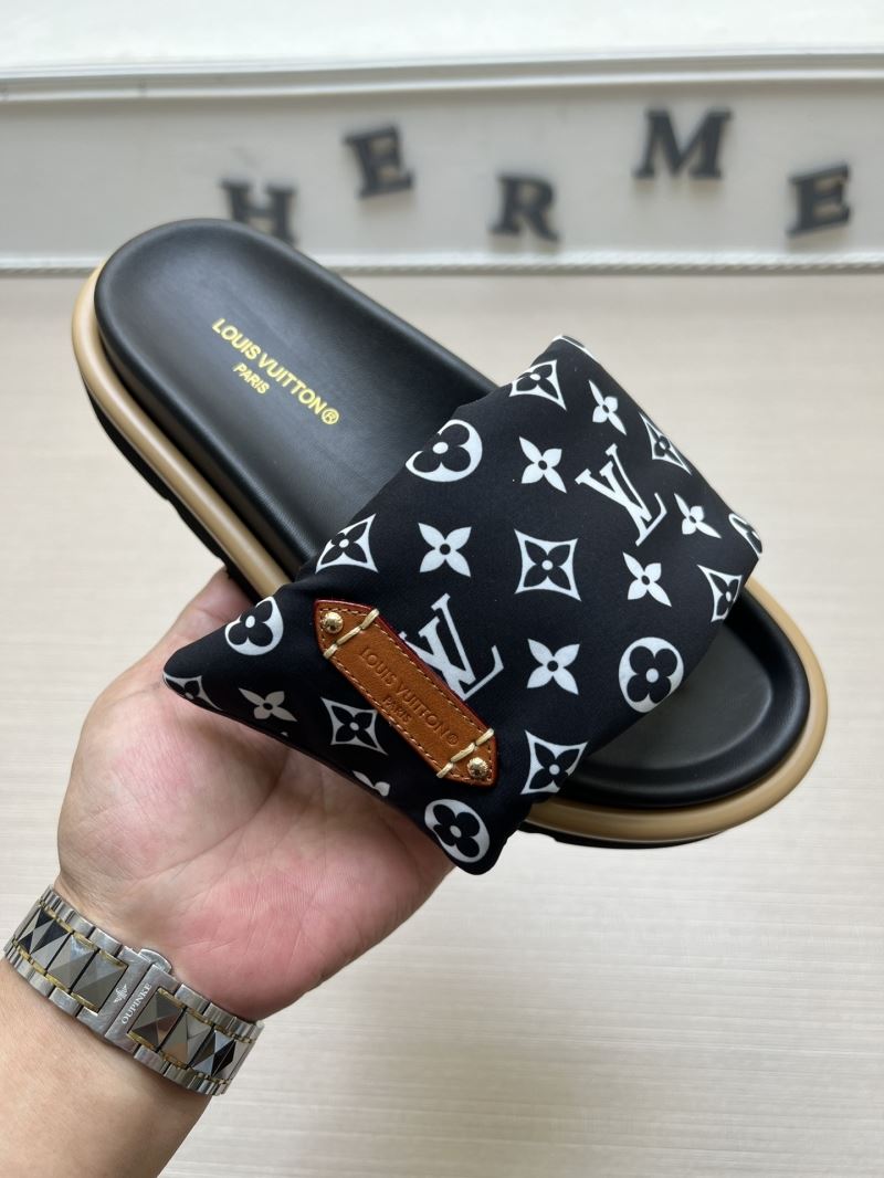 Louis Vuitton Slippers